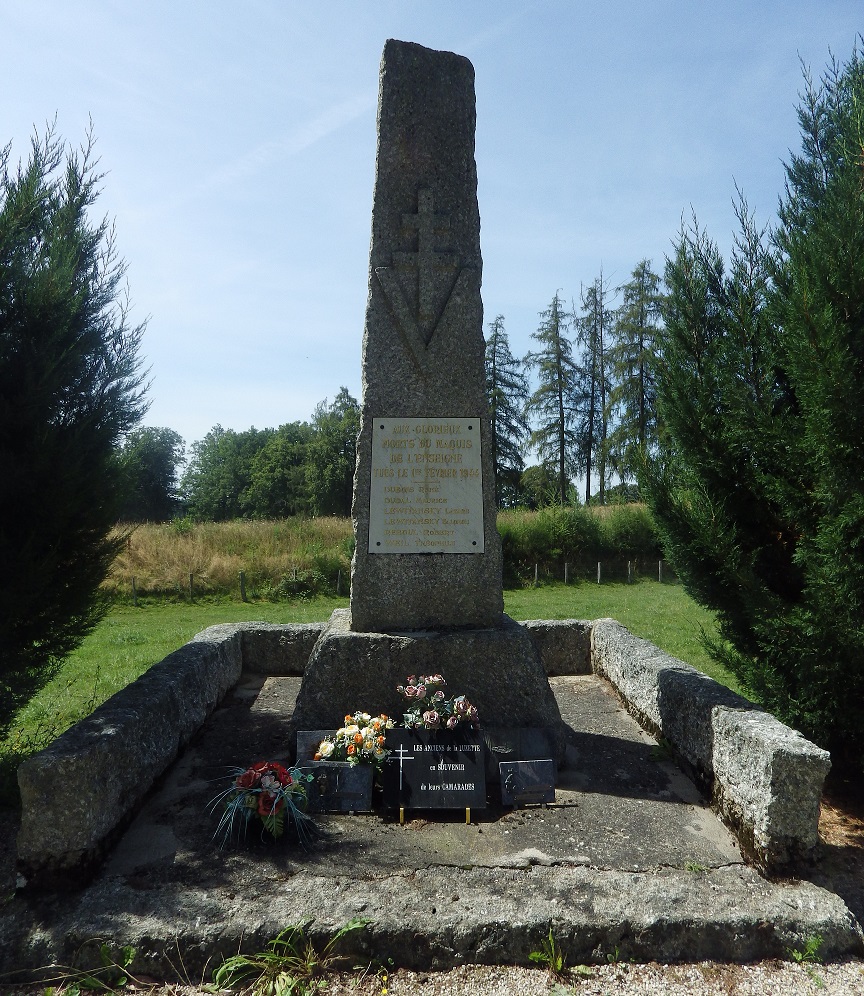 stèle souvenir marcolès